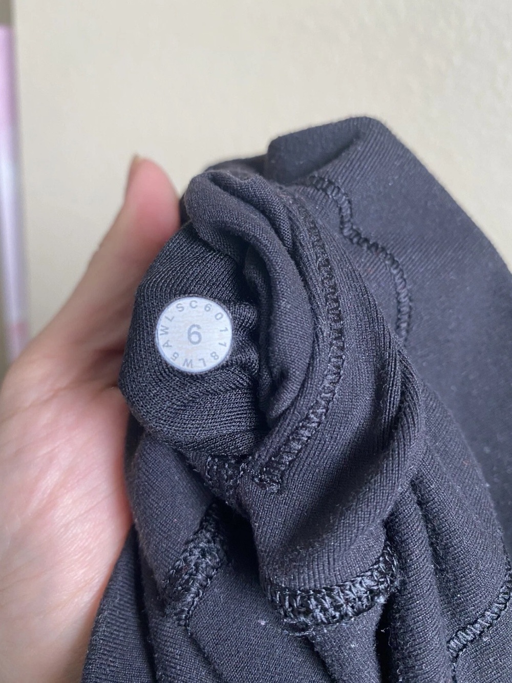 Lululemon Wunder Under Pant (High-Rise) *Tech Mesh 28" - Size 6 - Full-On® Luon - Picture 5 of 5